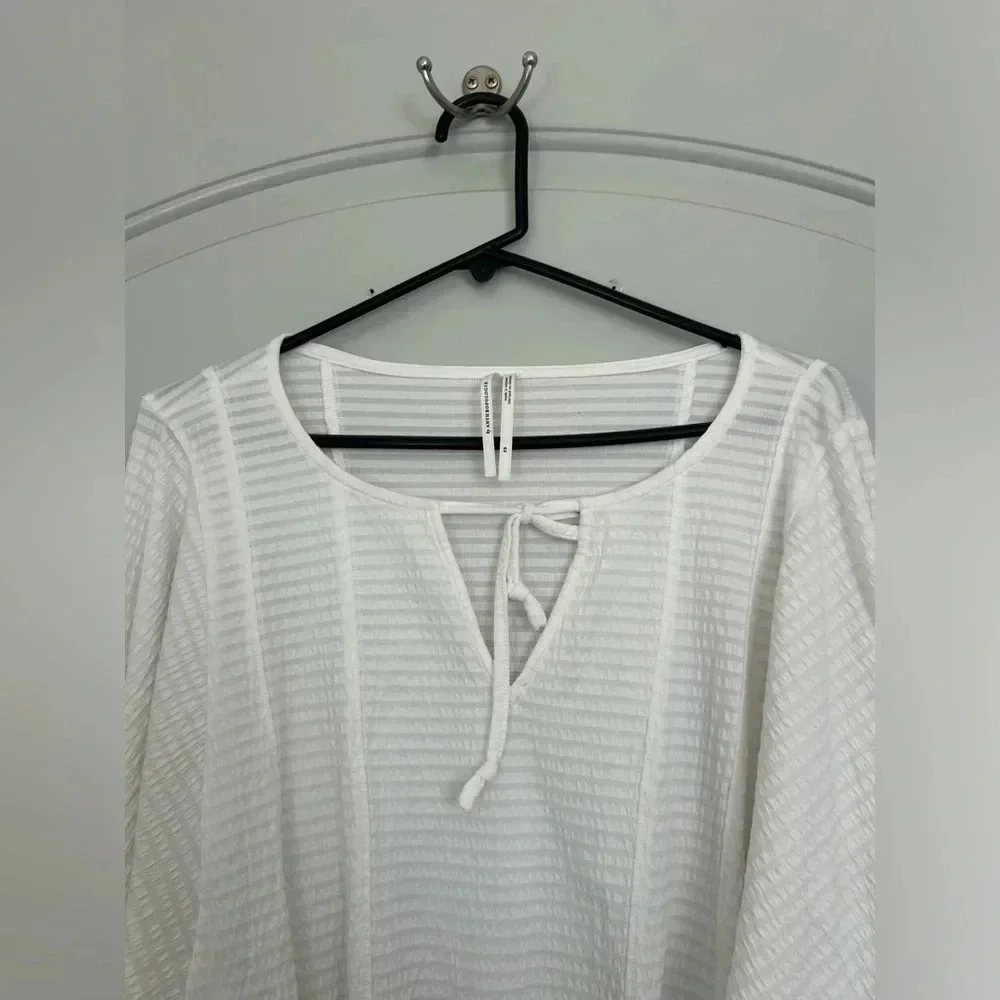 Anthropologie Rebecca smocked top puff sleeves white size small